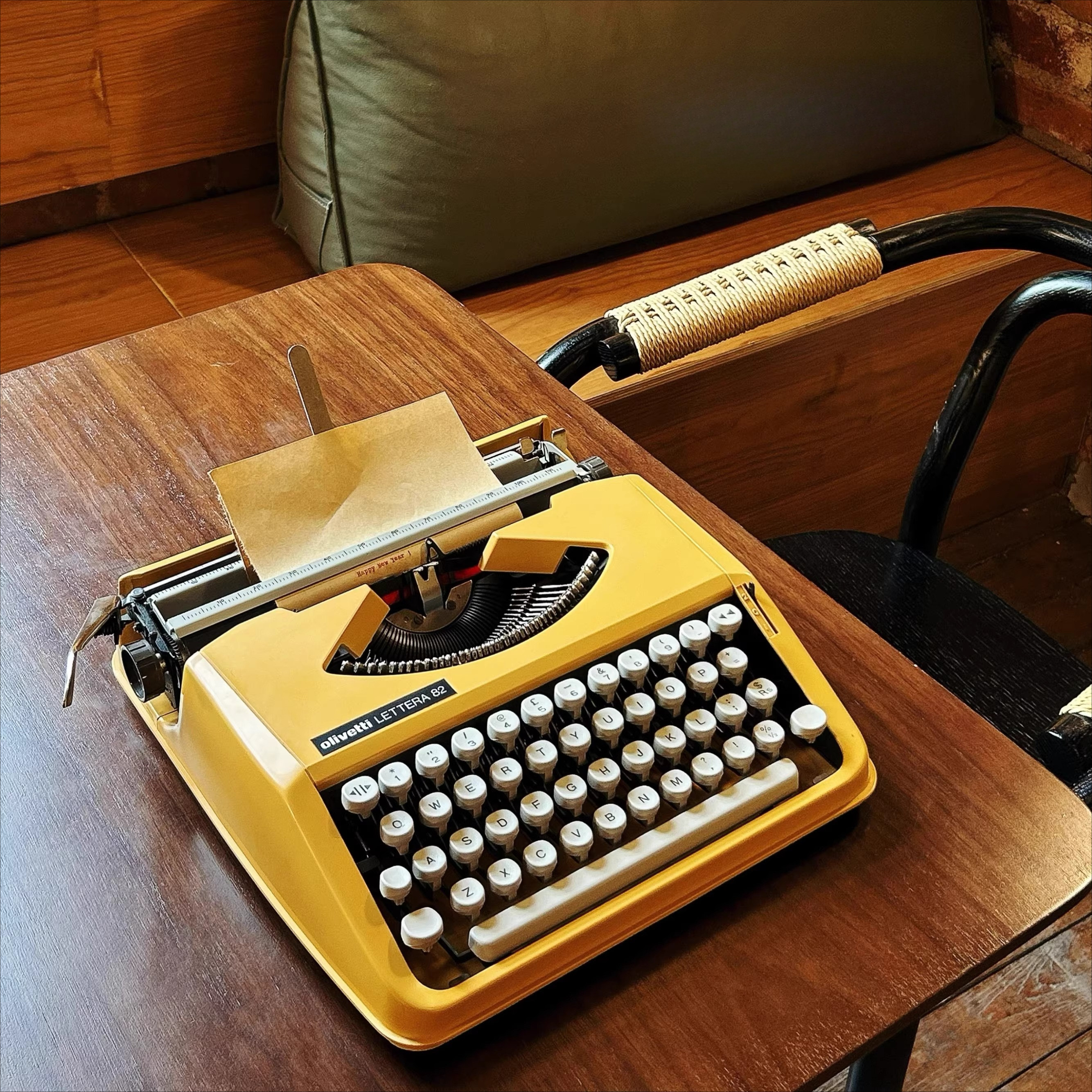 Gaming Keyboard Typewriter - Vintage typewriter