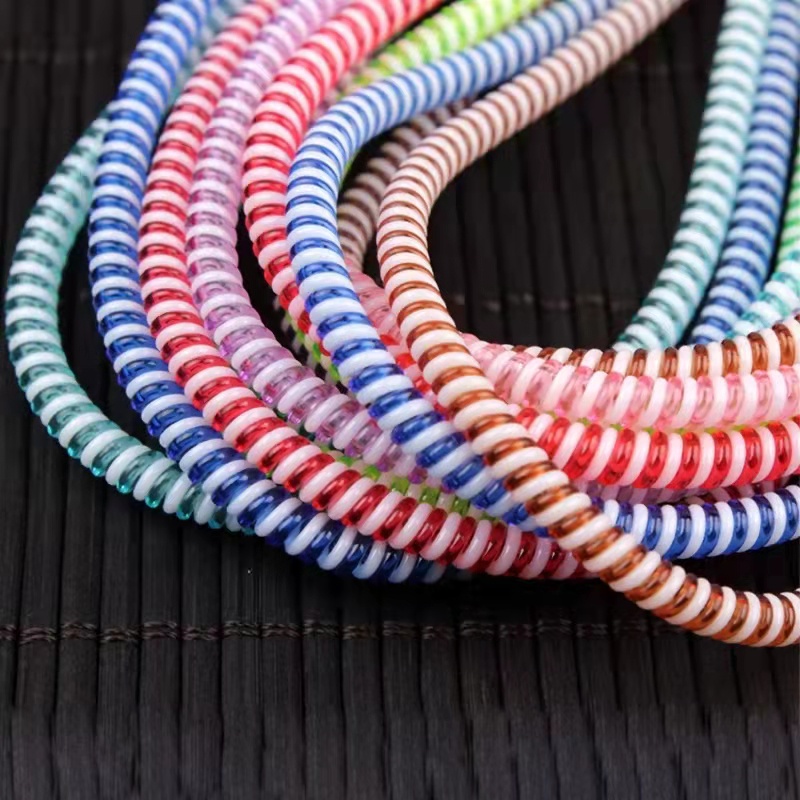 1.4M TPU Spiral USB Charging C - Coiled Usb Cable のレビューと価格
