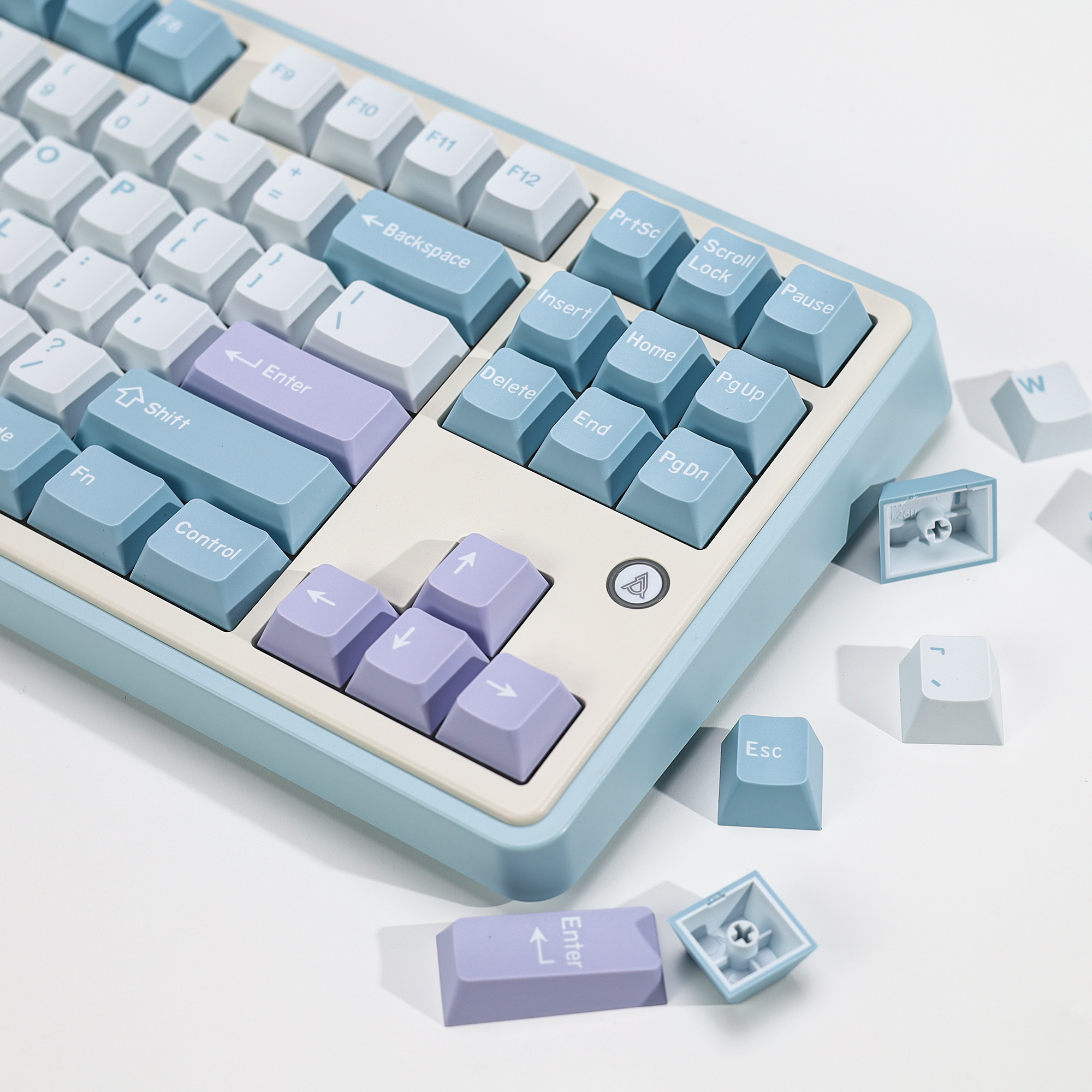 KBDiy Illusion Keycap Retro PB - Gaming Keyboard No Number Pad のレビューと価格