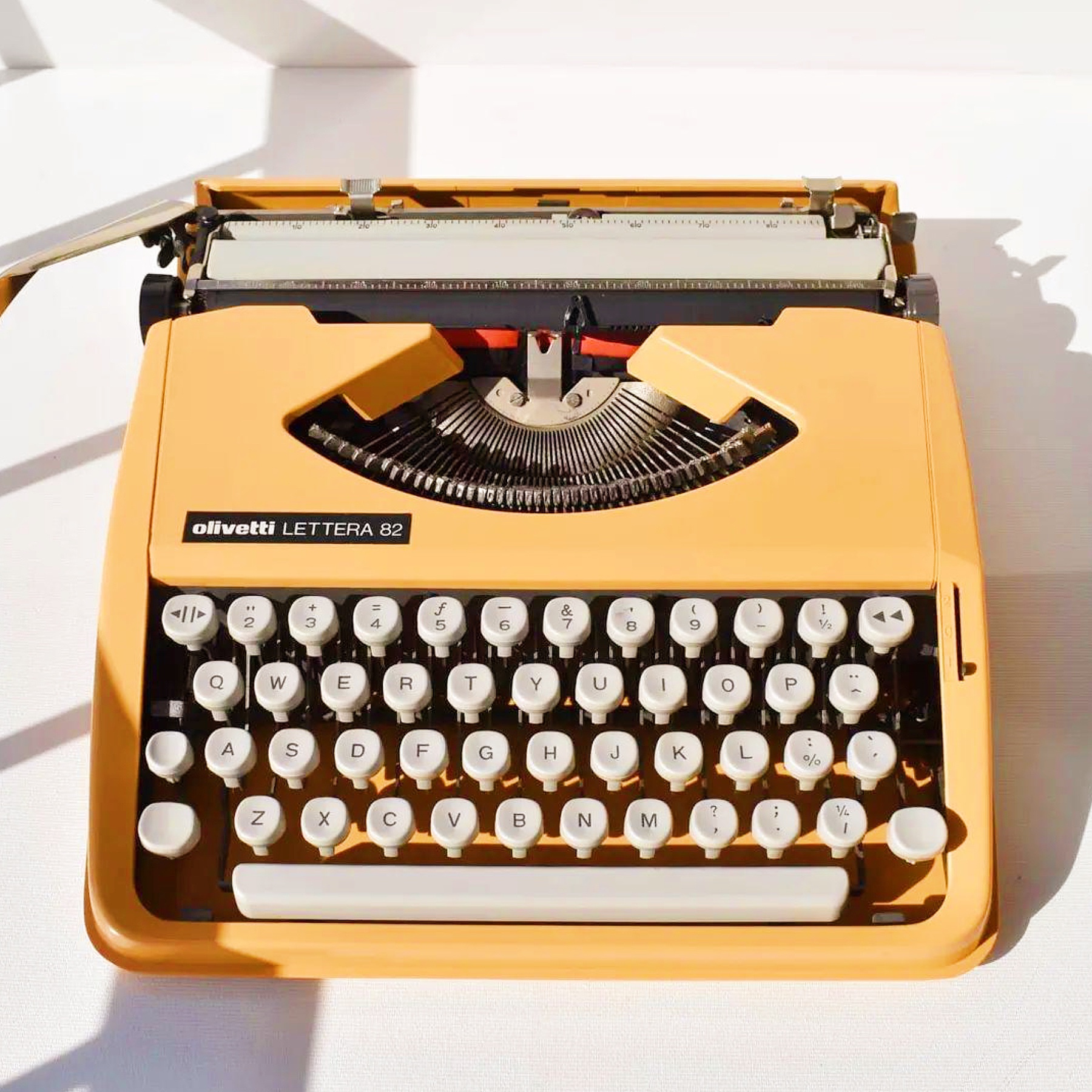 Vintage typewriter - Gaming Keyboard Typewriter のレビューと価格