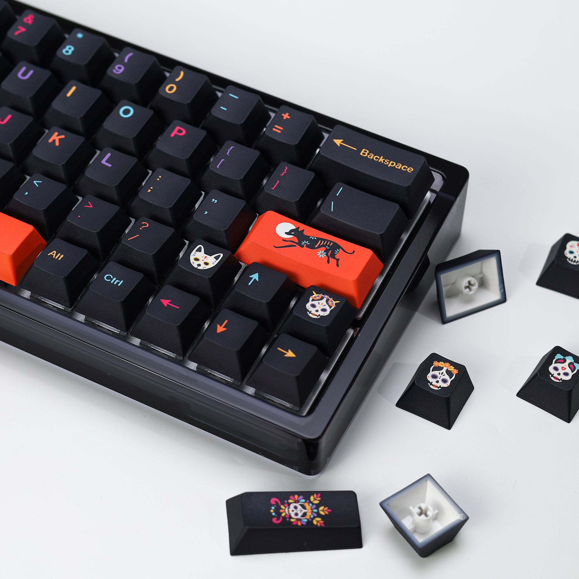 KBDiy GMK Mictlan 143 Keys PBT - Gaming Keyboard No Number Pad のレビューと価格